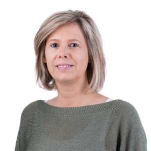 Easytocare headshot hires 8611